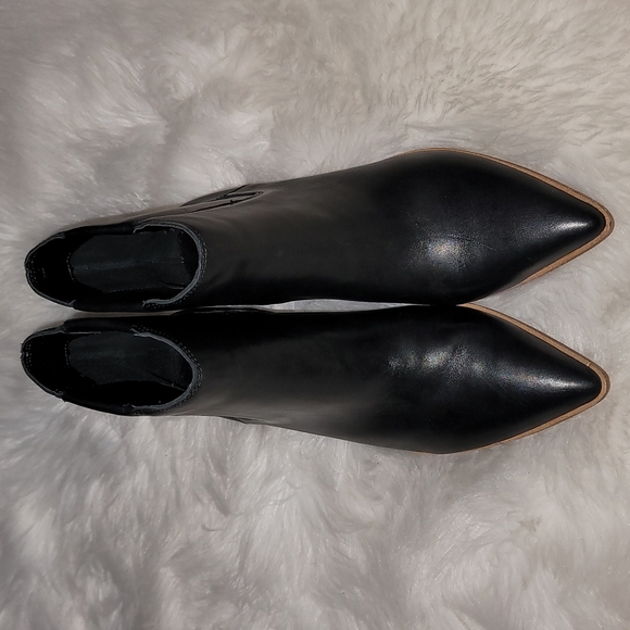 SOLE SOCIETY LOLANNA BOOTIE - Picture 3 of 10